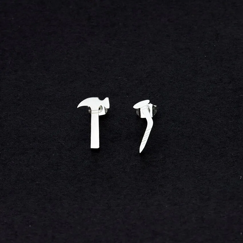 1 Pair Personalized Asymmetric Hammer Nail Stud