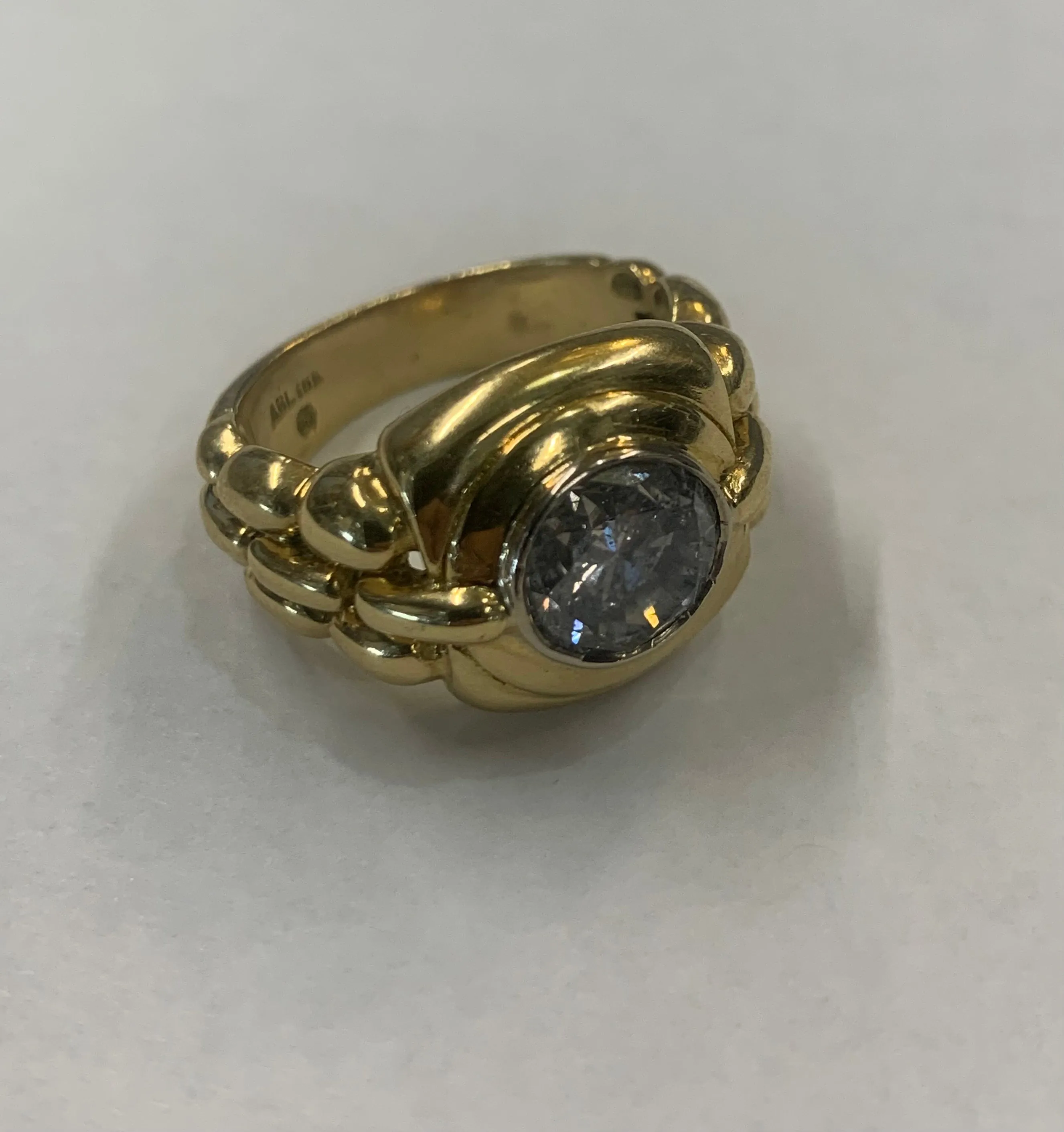2.25 Ct DIAMOND & 18K GOLD, 17 GRAM DESIGNER RING UNISEX - $40K APR w/ CoA!!!