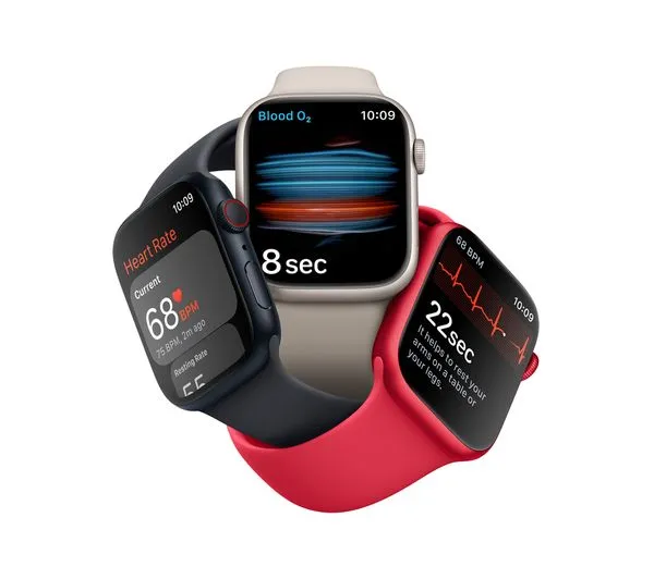 Apple Watch Series 8 GPS, 45mm Starlight Aluminium Case with Starlight Sport Band - Good