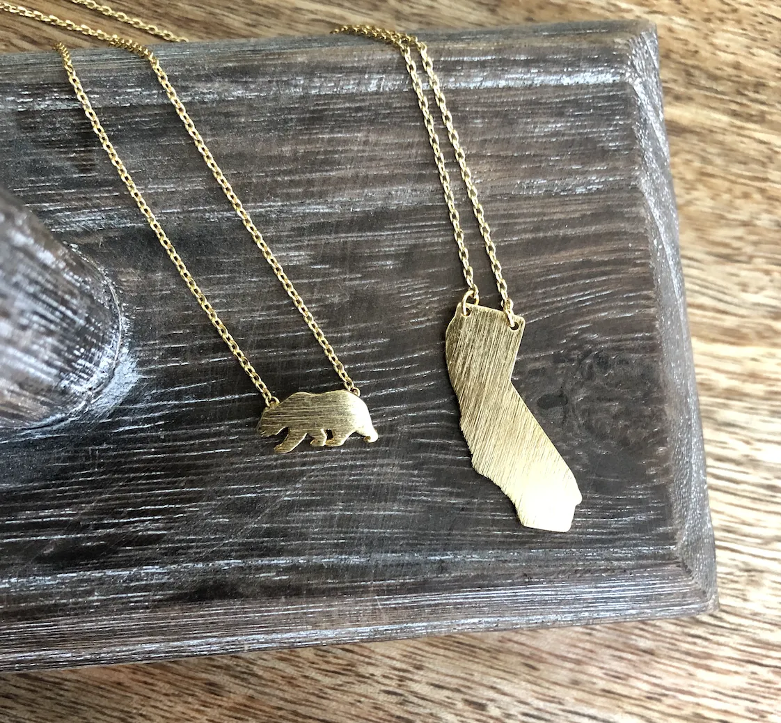 BEAR NECKLACE