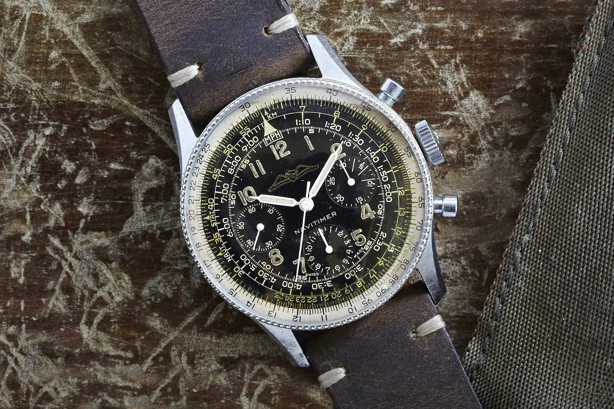 Breitling Navitimer
