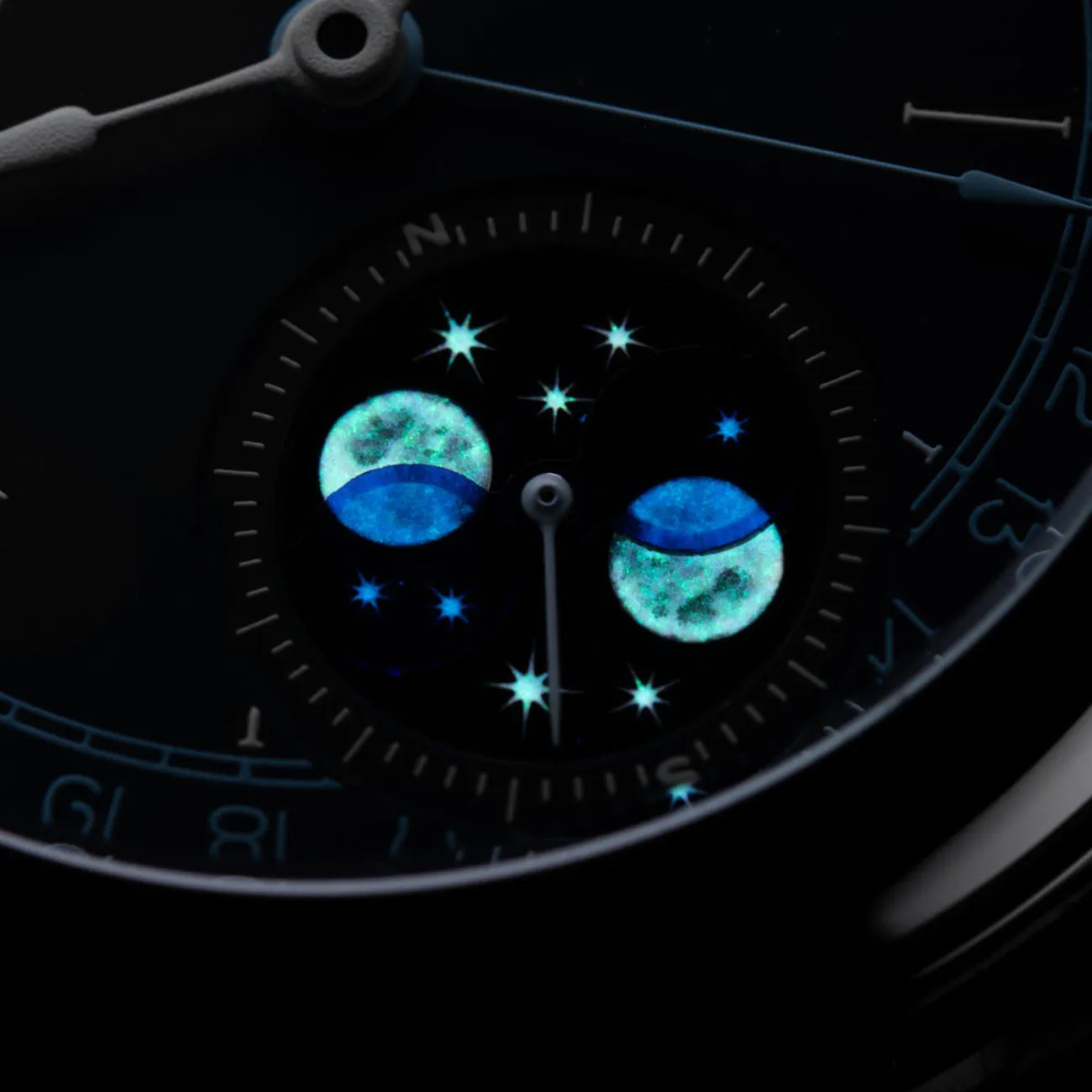 CLASSIC MOON SILVER