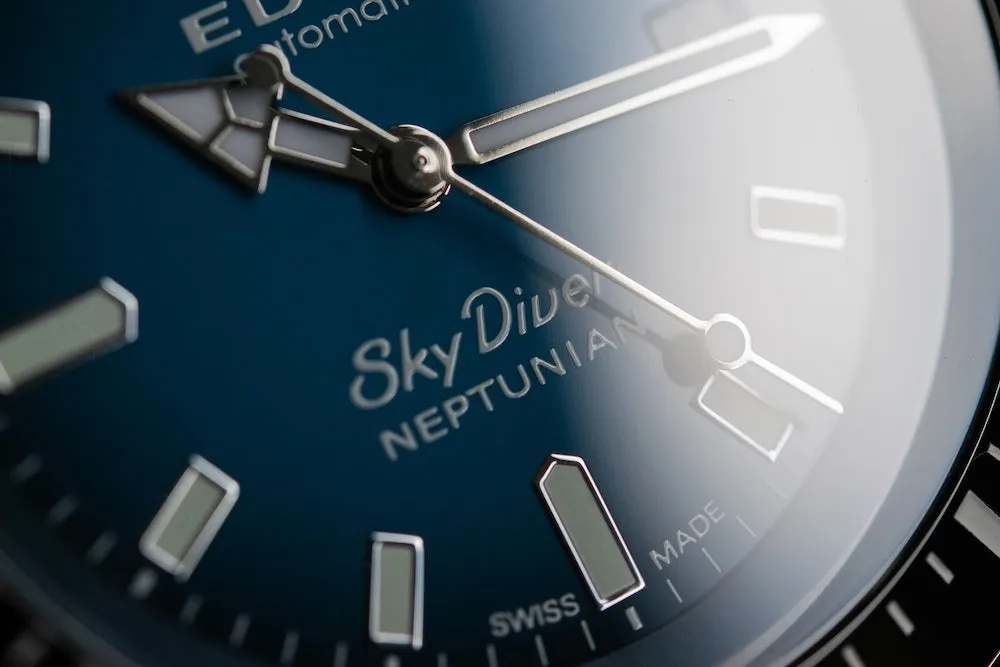 EDX Watch Skydiver Neptunian AutoMTic 3 Hands