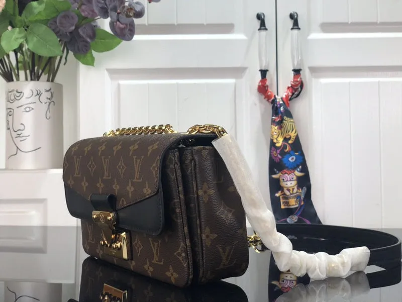 Fashion Lu-Vi bags - 2456