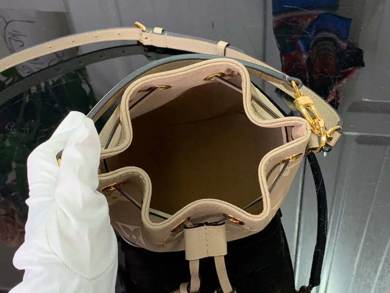 Fashion Lu-Vi bags - 2476