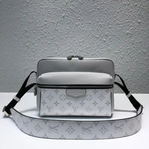Fashion Lu-Vi bags - 3244