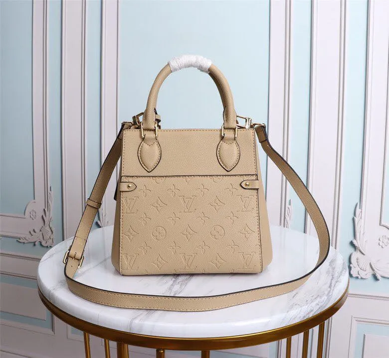 Fashion Lu-Vi bags - 3739