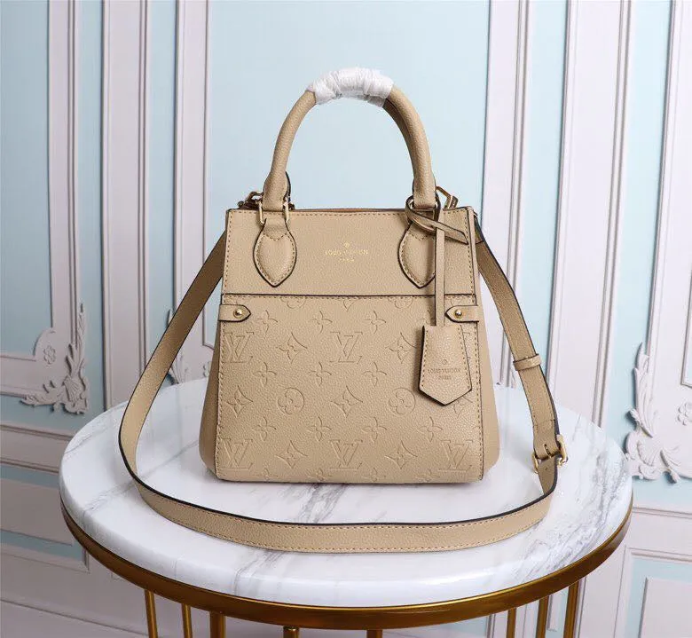 Fashion Lu-Vi bags - 3739
