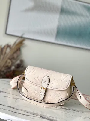 Fashion Lu-Vi bags - 4148