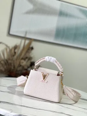 Fashion Lu-Vi bags - 4559