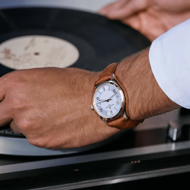 FIFTYSIX SELF-WINDING
