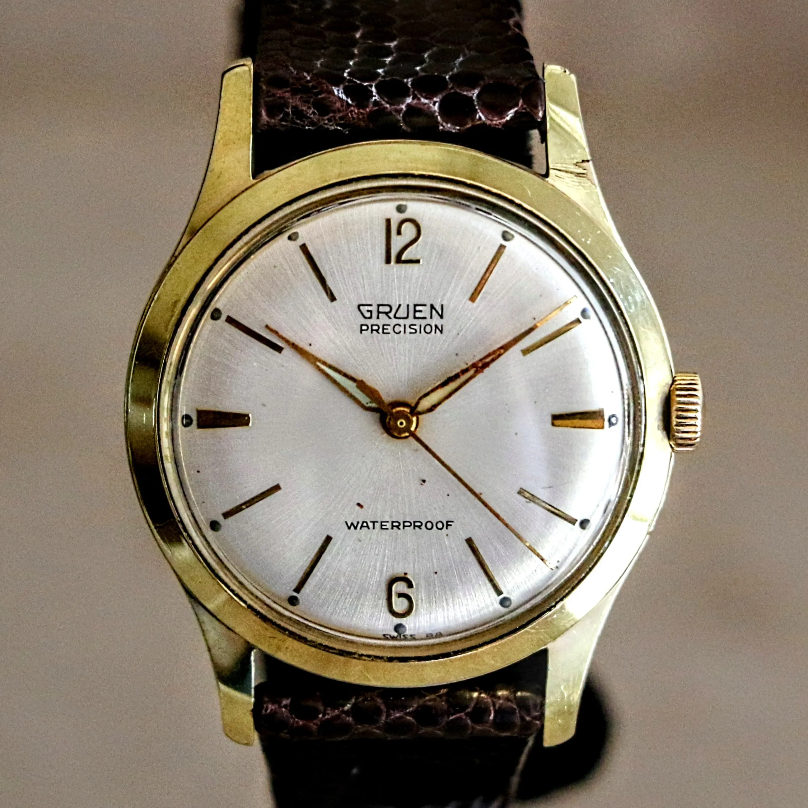 Vintage GRUEN Precision Wristwatch 17 Jewels Swiss Caliber N510SS Watch