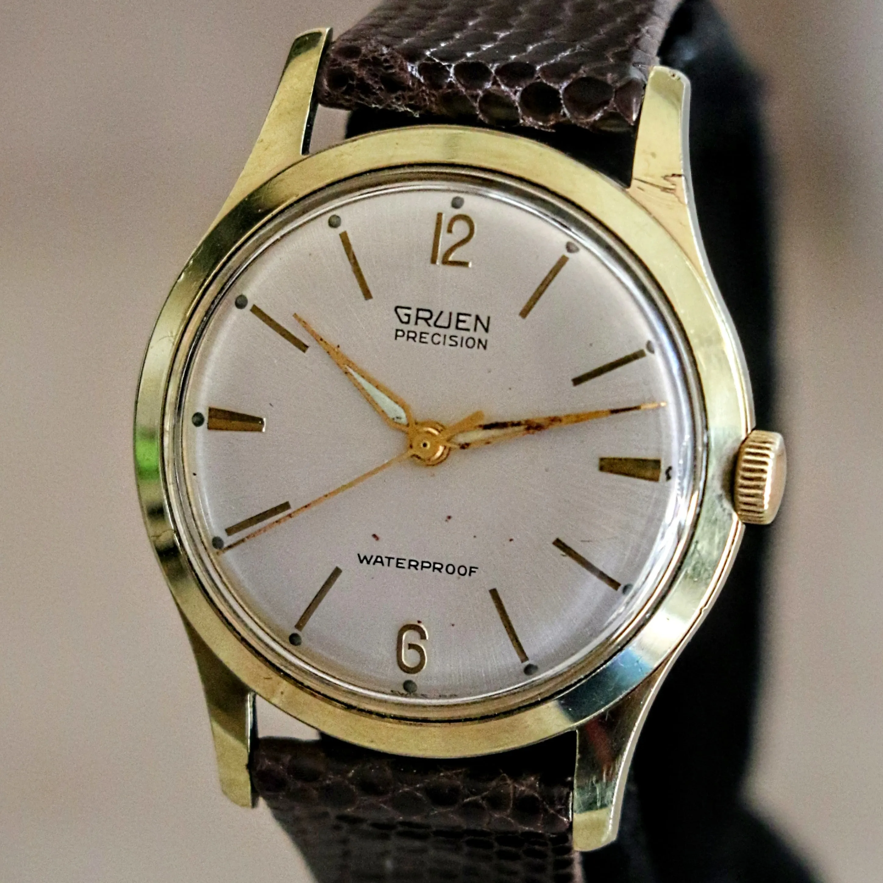 Vintage GRUEN Precision Wristwatch 17 Jewels Swiss Caliber N510SS Watch