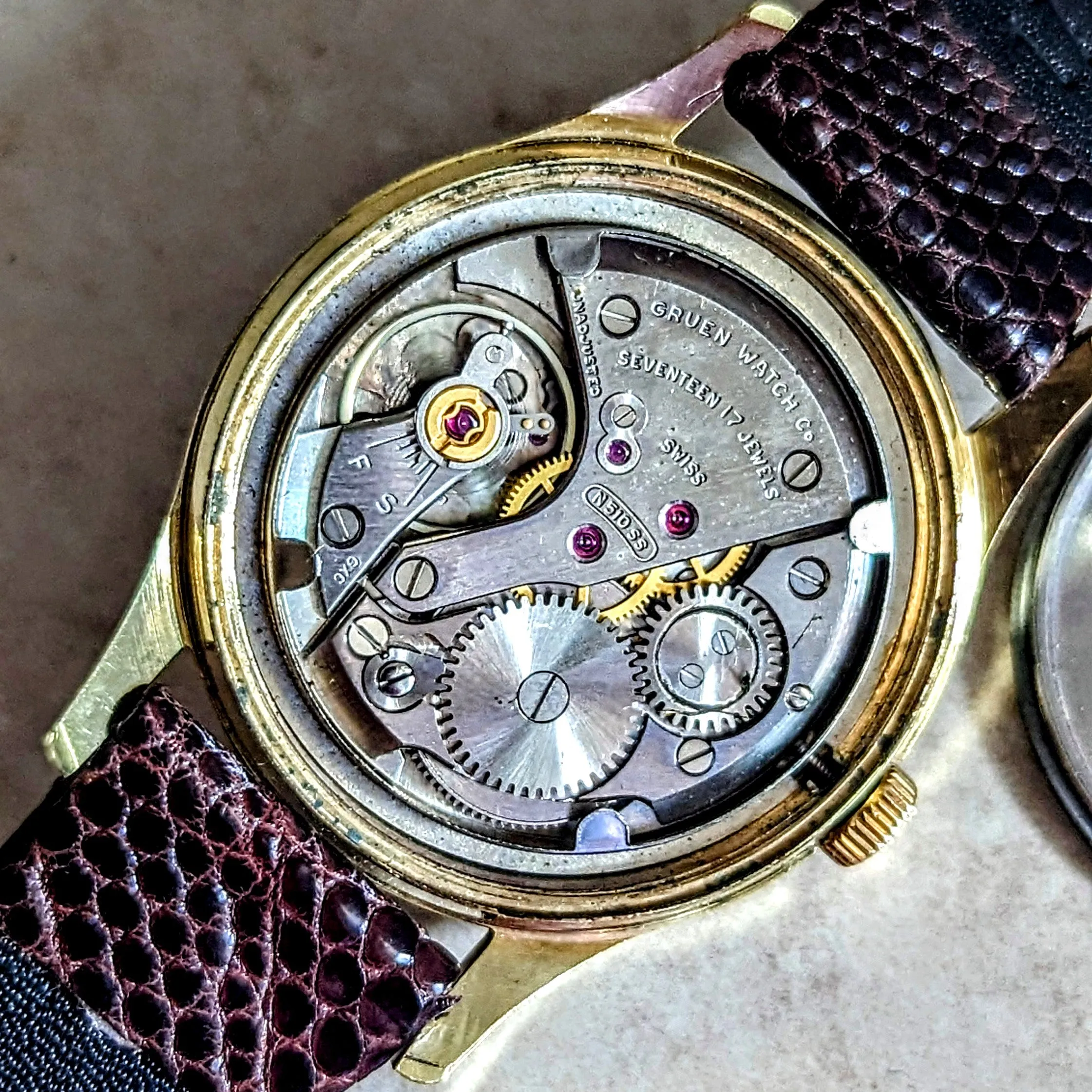 Vintage GRUEN Precision Wristwatch 17 Jewels Swiss Caliber N510SS Watch